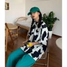 Elbow-sleeve Zebra Print T-shirt / Wide Leg Jeans
