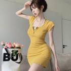 Cap-sleeve Plain Bodycon Dress Yellow - One Size
