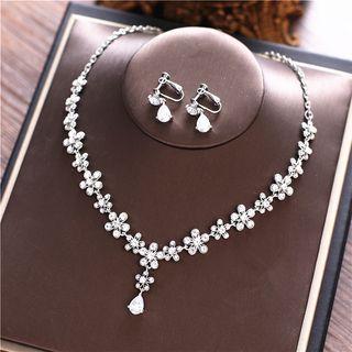 Set: Rhinestone Flower Necklace + Drop Earring