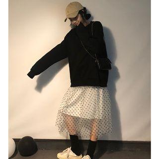 Plain Sweatshirt / Polka Dot Midi Mesh Skirt