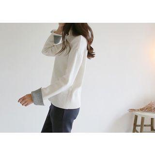 Mock-neck Contrast-cuff Wool Blend Sweater