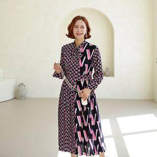 Tie-neck Geo Long Shirtdress