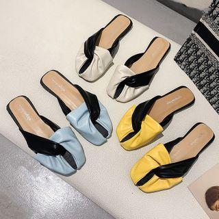 Twisted Flats Mules