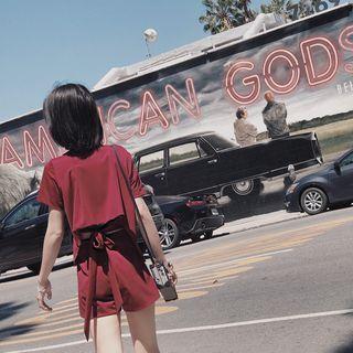 Crew-neck Short-sleeve T-shirt / High Waist Shorts