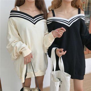 Contrast Trim Cold Shoulder Pullover