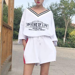 Set: Lettering V-neck 3/4-sleeve T-shirt + Shorts
