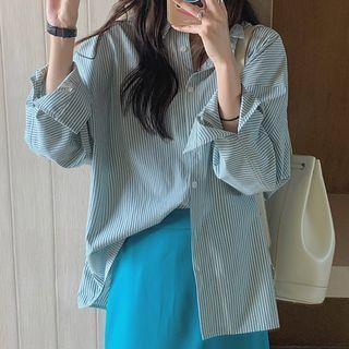 Striped Slit Loose-fit Blouse
