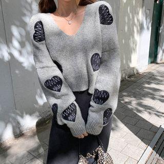 Drop-shoulder Heart-patterned Cropped Top