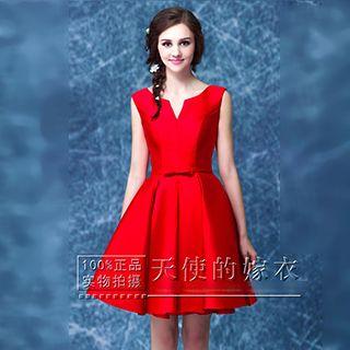 Notched-neck Bow-accent Cocktail Dress