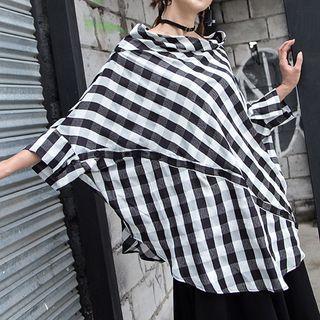 Asymmetrical Check Top Black & White - One Size