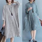 Printed 3/4 Sleeve Pleated Midi Dress