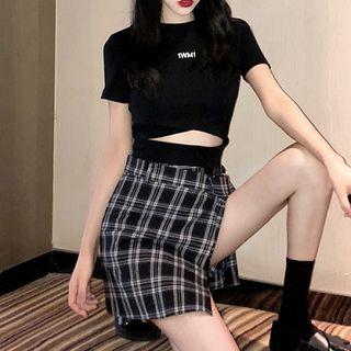 Short-sleeve Letter Cutout Cropped T-shirt / Asymmetric Plaid A-line Mini Skirt