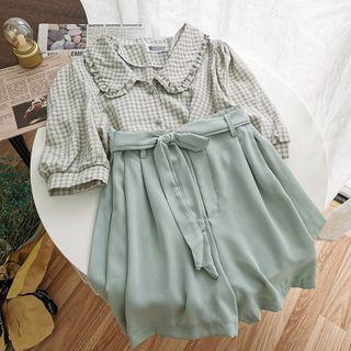 Set: Ruffle Trim Short-sleeve Plaid Blouse + Plain Wide-leg Shorts