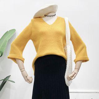 Dip-back Asymmetric Knit Top