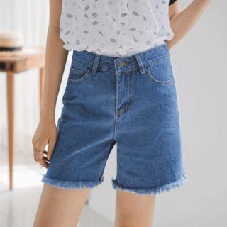 Fringed Washed Wide-leg Denim Shorts