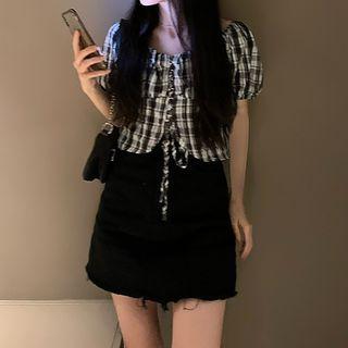 Plaid Short-sleeve Top / Denim A-line Skirt