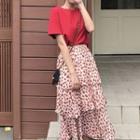 Crew-neck Short-sleeve T-shirt / Flower Print Midi Tiered Skirt