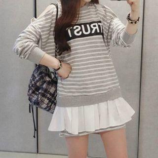 Set: Striped Lettering Pullover + Skirt