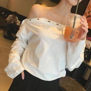 Long-sleeve Shoulder-off T-shirt / High-waist Cropped Pants