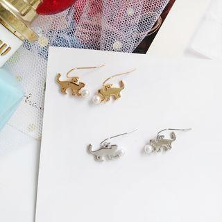 Faux Pearl Alloy Cat Earring