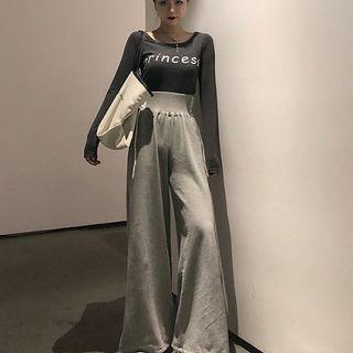 Long-sleeve Lettering T-shirt / Wide-leg Pants