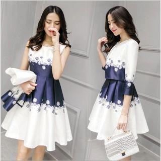 Set: Printed Sleeveless A-line Dress + Bolero