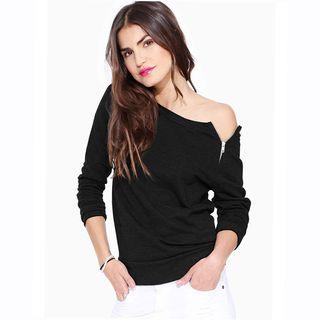 Off-shoulder Pullover