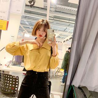 Wide-collar Metallic-button Blouse
