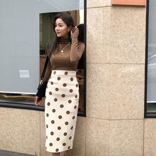 Dotted Knitted H-line Midi Skirt