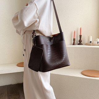 Set: Faux Croc Grain Tote Bag + Pouch