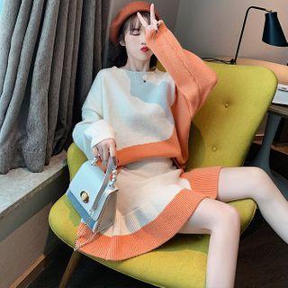 Set: Two-tone Sweater + Mini Knit A-line Skirt