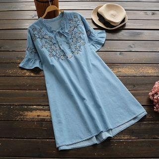 Short-sleeve Embroidered Denim A-line Dress