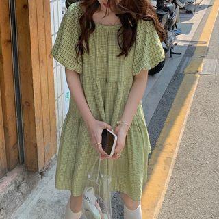 Short-sleeve Plaid Midi A-line Dress Plaid - Light Green - One Size