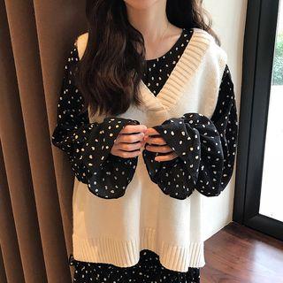 V-neck Knit Vest / Long-sleeve Dotted Maxi A-line Dress