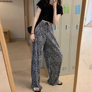 Button Short-sleeve T-shirt / Wide Leg Pants