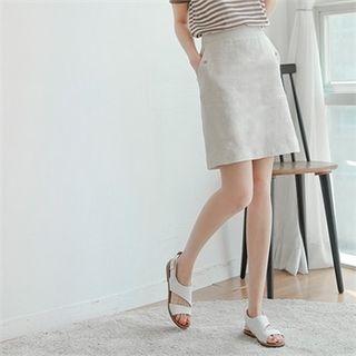Slit-back Linen Skirt