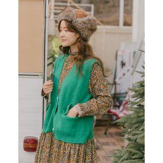 Snap-button Knit Vest