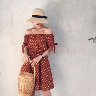 Dotted Off-shoulder Short-sleeve Dress
