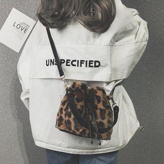 Furry Bucket Bag Leopard - One Size