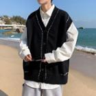 Contrast Stitching Button-up Sweater Vest