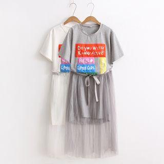 Set: Lettering Applique Short Sleeve T-shirt Dress + Midi Mesh Skirt
