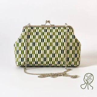 Print Pouch Green & White - One Size