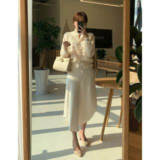 Diagonal-hem Long Skirt
