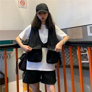 Plain Short-sleeve T-shirt / Cargo Vest / Shorts