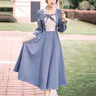 Long-sleeve Two Tone Square-neck Midi Dress