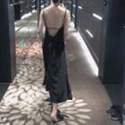 Open-back V-neck Sleeveless Dress
