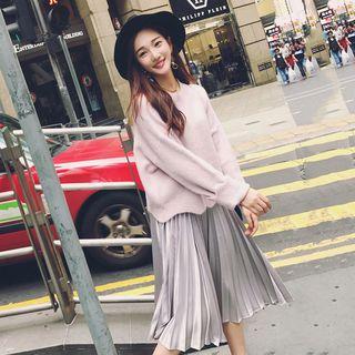 Set: Wave Hem Sweater + Accordion Pleat Skirt
