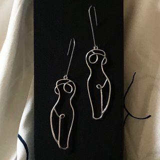 Wirework Body Dangle Earring