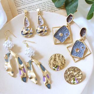 Metal Earring (various Design)
