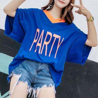 Elbow-sleeve V-neck Lettering T-shirt